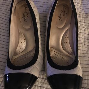 DexFlex Comfort quilted wedges.